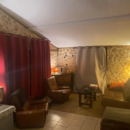 La Ferme Rolland Hotel