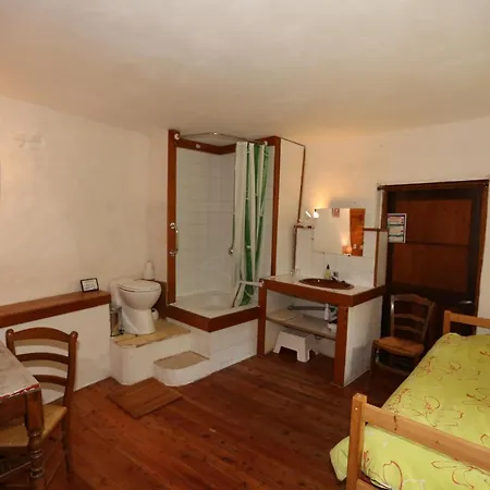 Guest house La Ferme Rolland *