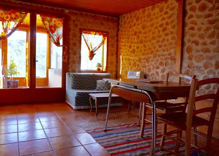 La Ferme Rolland * Rochebrune (Drome)